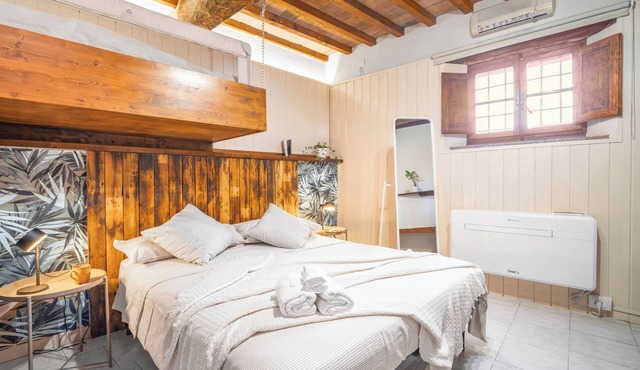 Pura Apartment - One Bedroom Apartment, Sleeps 3