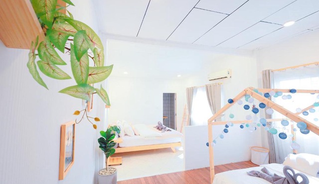 Ratchada Retreat Villa 2
