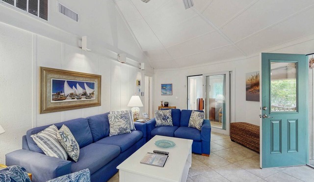 Recently Updated Resort Villa with WiFi & Pool - Quick Walk to Beach