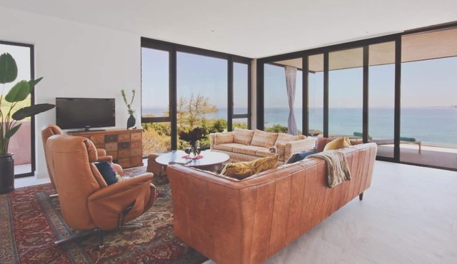 Red Rock Ocean View Villa - Baywatch Apartment by Interhome