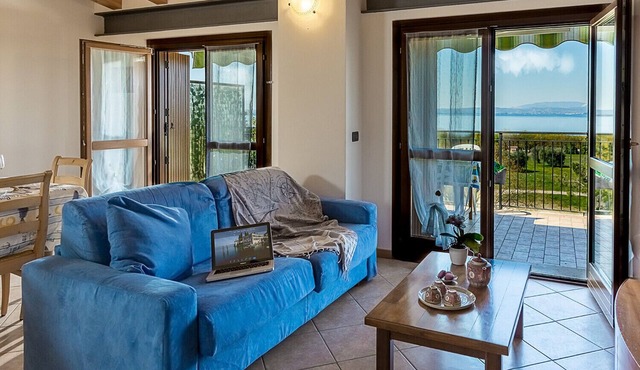 Regarda - apartment "Eden 3", big terrace with lake view, wifi