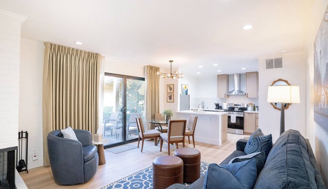 Renovated! Wine Country Gem, 1 bed/1 bath + Sleeper Sofa, Sleeps 4!