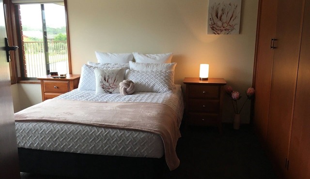 Rest Sleep Relax @Shoalhaven Heads with Pool Table