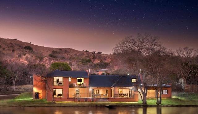 Riverhorse Lodge