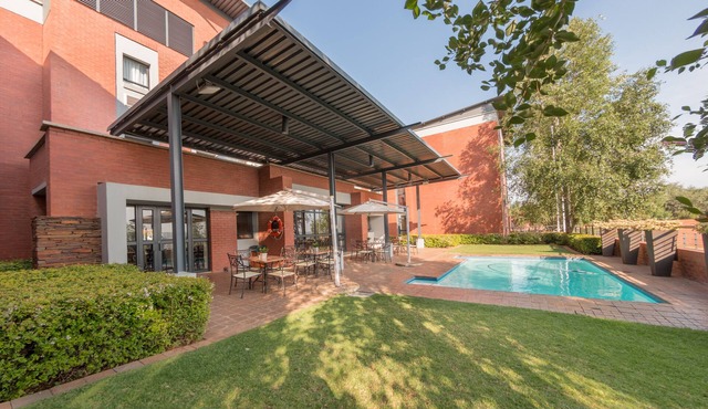 Road Lodge Centurion