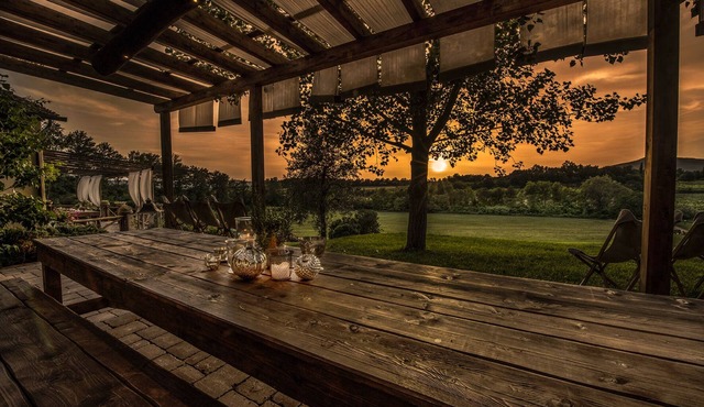 Romignano wine farm. Your villa in TUSCANY.