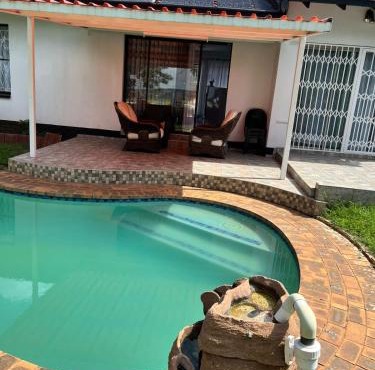 Royal King Guest House Roodepoort