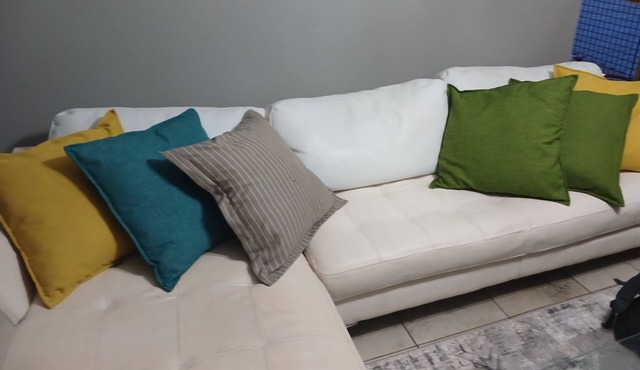 Rustenburg cozy Apartment with Private Entrance & BBQ