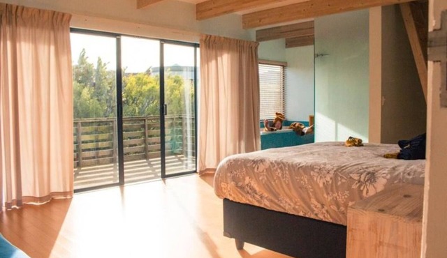 Rustic home in Sunset Beach