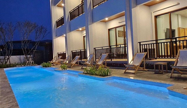 Sand & River Hotel