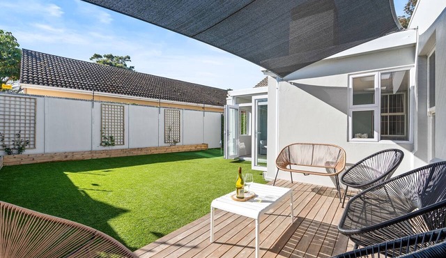 Sangrove Residence - Four Bedroom House, Sleeps 8
