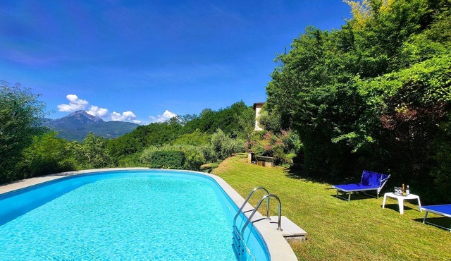 Santa Maria, Barga, Private Pool, WIFI, sleeping 6+1