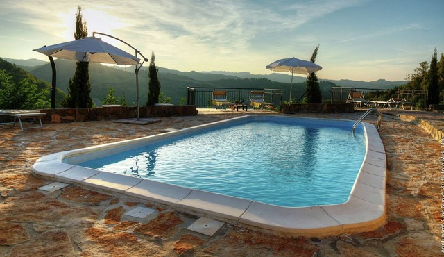 Scenic holiday home in Modigliana with fenced garden