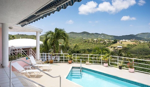 Sea Horse Villa in the Shoy's Estates, Breathtaking Views of Paradise