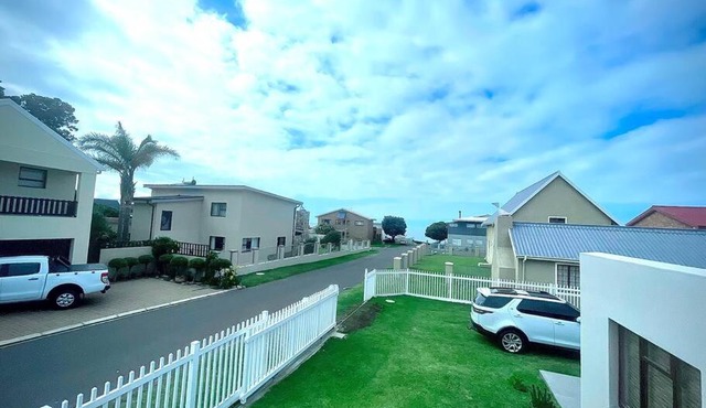 Sea Studio with lovely view,Netflix +solar lights