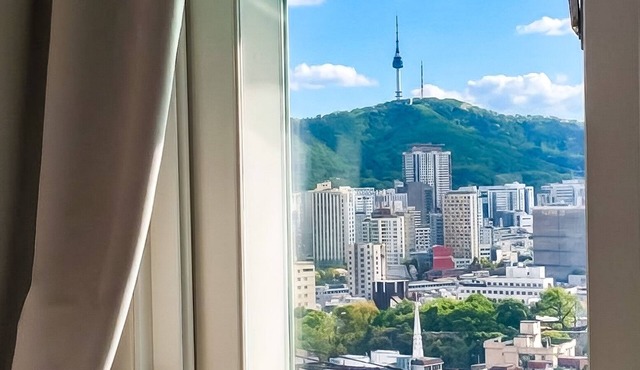 Seoul Wall Loft