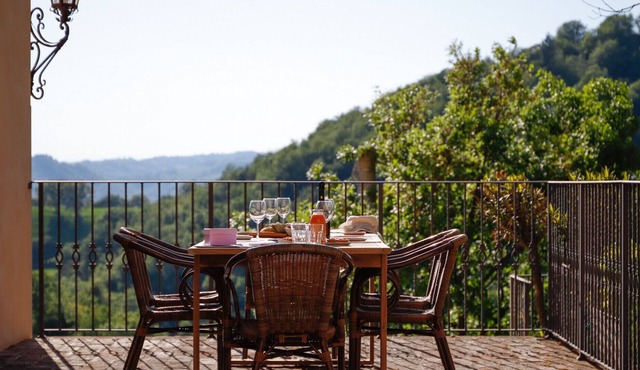 Serafini Home N.20 by Yohome on the Fanesi hills 20km from the sea