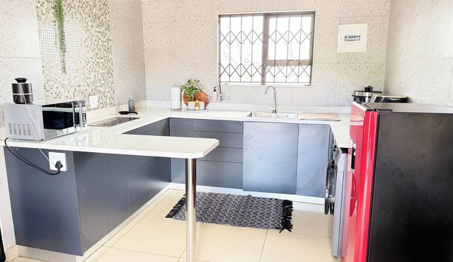 Serene 2-Bedroom Retreat in Ledig with Scenic Views