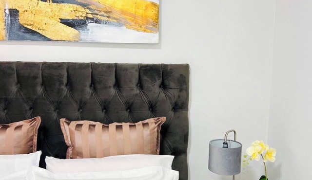 Serene cottage with WiFi in Cape Town