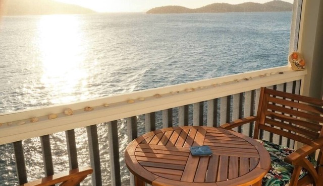 Serene Escape + 3 Mins to Beach + Dining