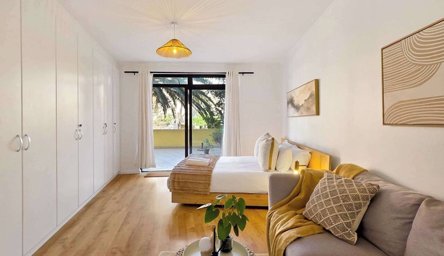 Serene Family Estate, Pools, Parks & Free Parking