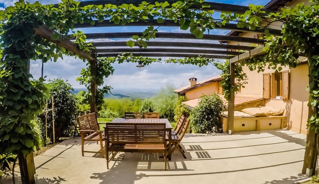Serene Tuscan Home, Mugello, near Firenze/Florence- 4 BEDROOM