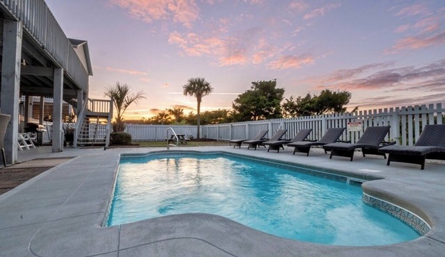 Seven Palms: Private Pool, 2nd Row Ocean Views, Spacious West End Beach!
