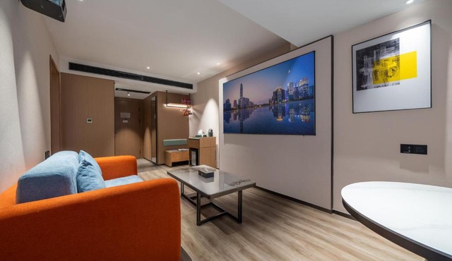 ShenZhen & ZM Luxurious City View Hotel-Line 3 Near Shenzhen Mixc Boutique