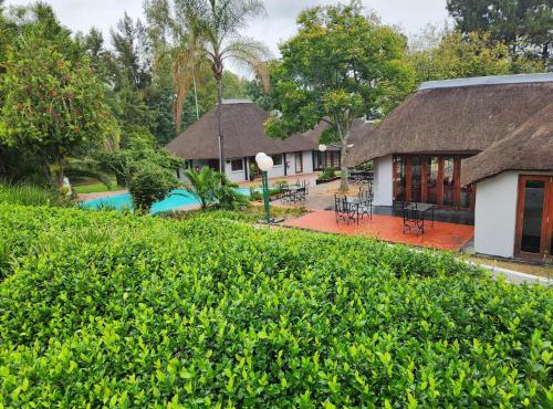 Shumba Valley Lodge Lanseria Airport