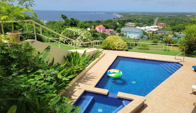 Sikse · Hilltop Villa with Panoramic Views