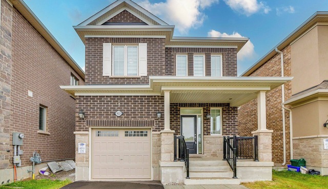 Sleeps 6, Workspace, Full Privacy, Kitchen in Milton