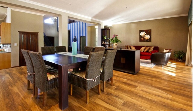 Small holding property on a beautiful mountain security estate