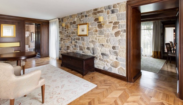 Snug holiday home in Castel San Pietro Terme with hot tub