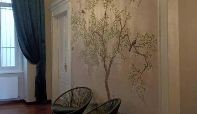 Spacious 4-bedroom apartment in charming La Spezia with WiFi, AC