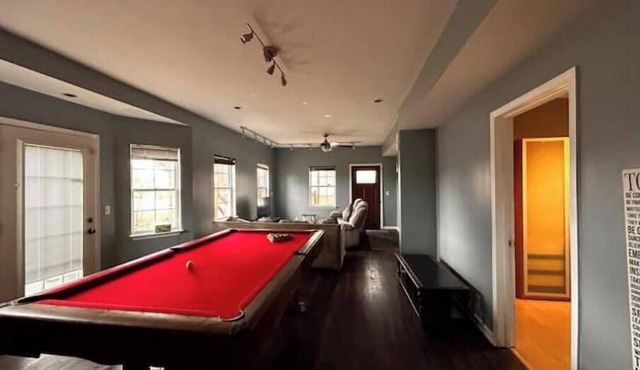 Spacious 4 bedroom with studio and updated kitchen