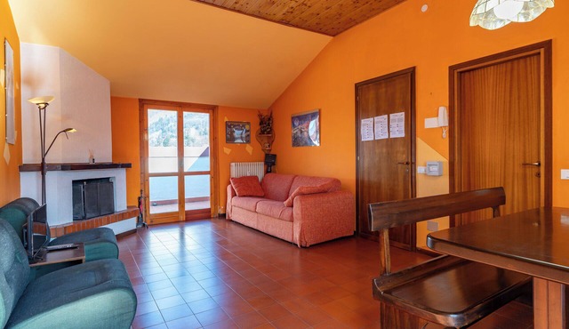 Spacious mountain view attic apartment