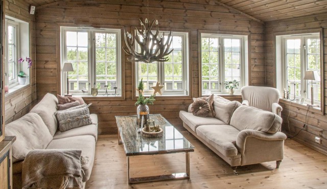 Spend a quiet vacation in a beautiful cottage surrounded by beautiful countryside.