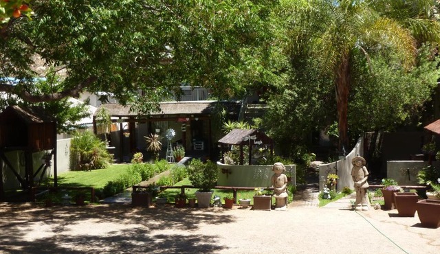 Springbok Apartments