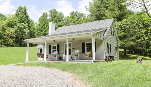 Star Brook Gardens - Buffalo Mountain Getaway