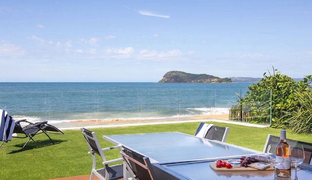 Stay 3 nights, pay 2 this Winter*