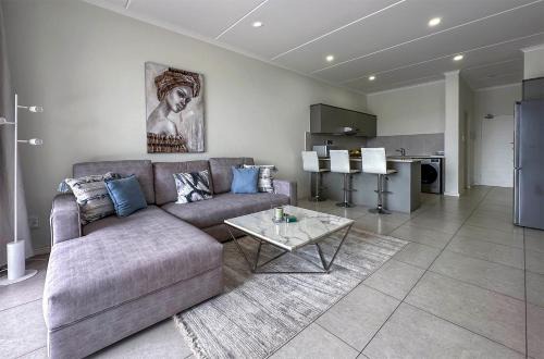 StayEasy Lux Apartment