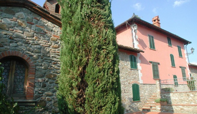 STONE VILLA WITH BEAUTIFUL VIEW OF THE LAKE