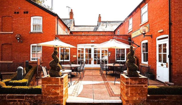 Stratford Limes Hotel