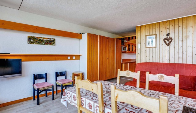 Studio 5 pers in Arc 1600 near slopes, wifi
