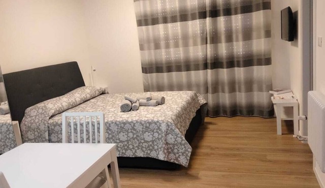 Studio apartment with lovely little terrace