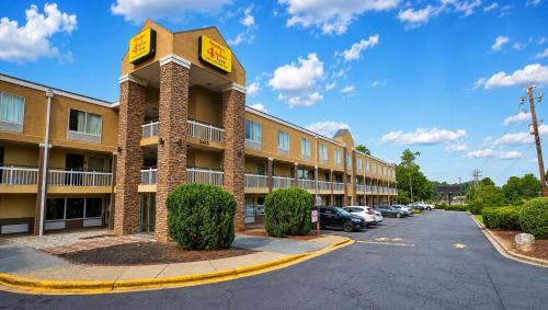 Studios & Suites 4 Less Charlotte
