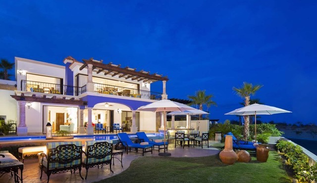 Stunning 3 BR Villa at Hacienda Encantada in Cabo! New Years Week! Sleeps 10!