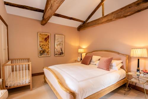 Stunning 4-Bedroom Barn Conversion