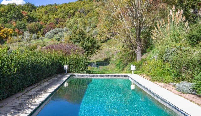 Stunning apartment in Bibbiena with swimming pool