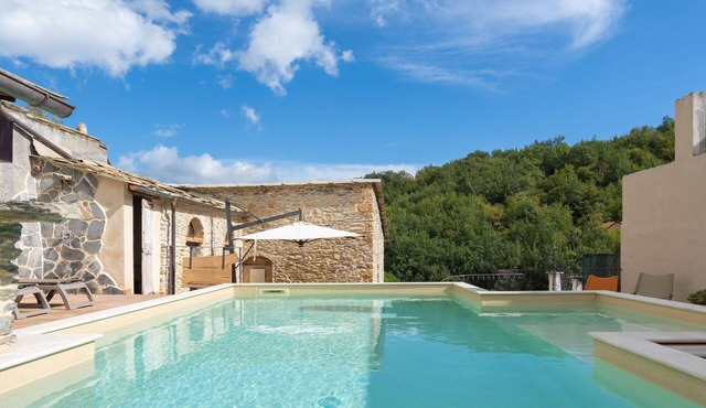 Stunning private villa with private pool, WIFI, TV, terrace, pets allowed and panoramic view